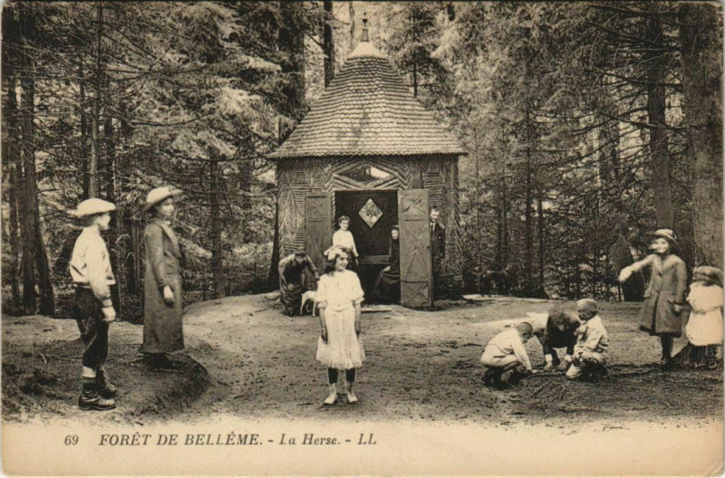 Carte postale ancienne Belleme-La Herse à Bellême