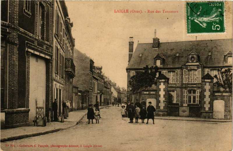 Carte postale ancienne Laigle Rue des Tanneurs