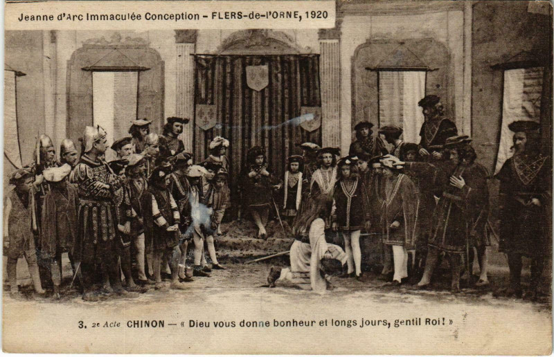 Carte postale ancienne Flers Orne - Jeanne d'Arc Immaculee Conception à Flers
