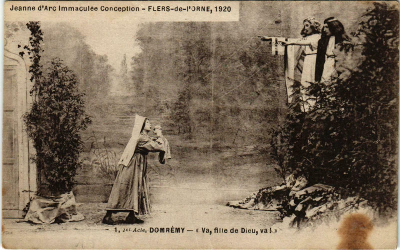 Carte postale ancienne Flers Orne - Jeanne d'Arc Immaculee Conception à Flers