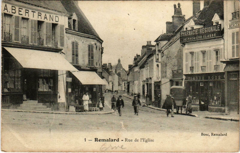 Carte postale ancienne Remalard-Rue de I'Eglise