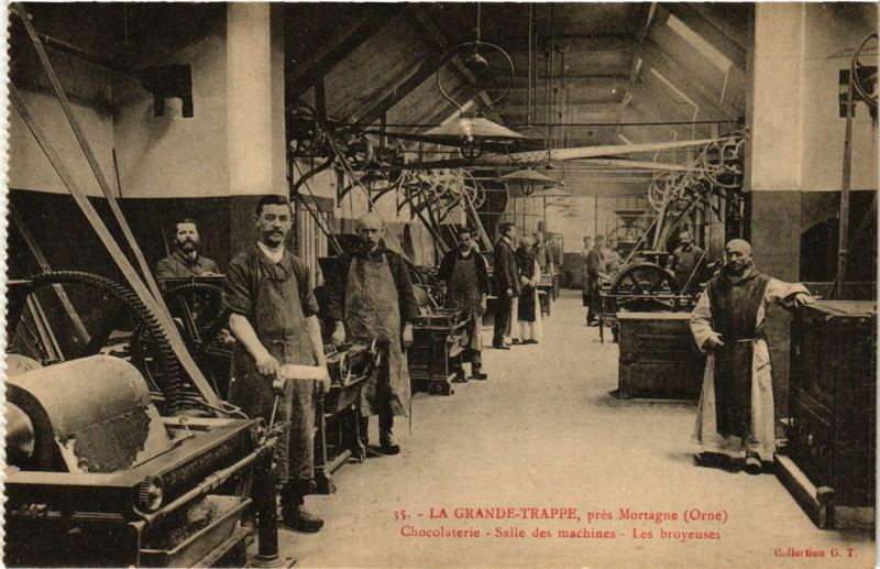 Carte postale ancienne La Grande-Trappe ,prés Mortagne (Orne)-Chocolaterie -Salle des ... à Ri