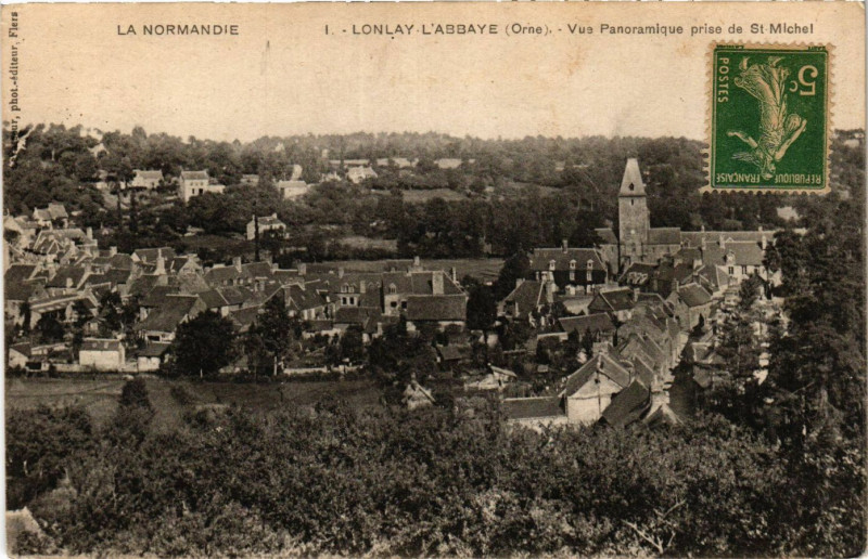 Carte postale ancienne La Normandie - Lonlay l'Abbaye (Orne) - Vue Panoramique prise de à Lonlay-l'Abbaye