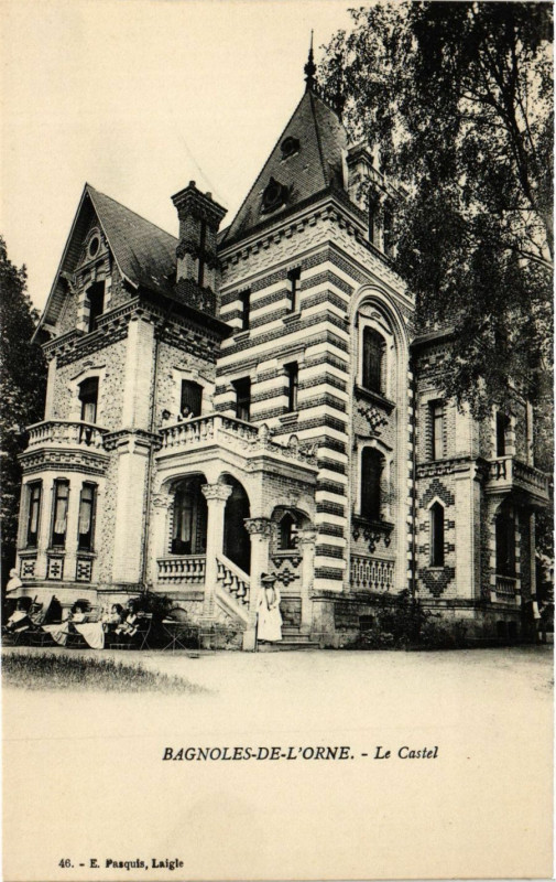 Carte postale ancienne Bagnoles-de-l'Orne - Le Castel