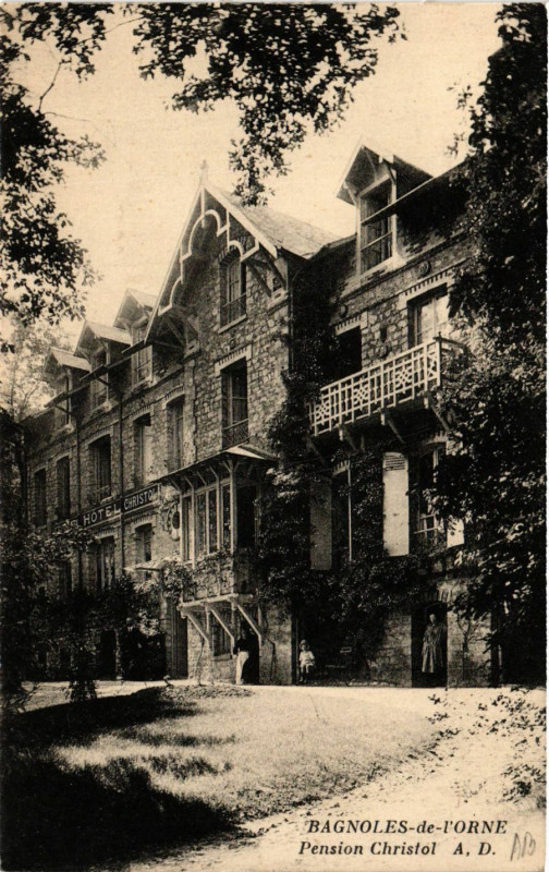 Carte postale ancienne Bagnoles-de-l'Orne -Pension Christal à Ri