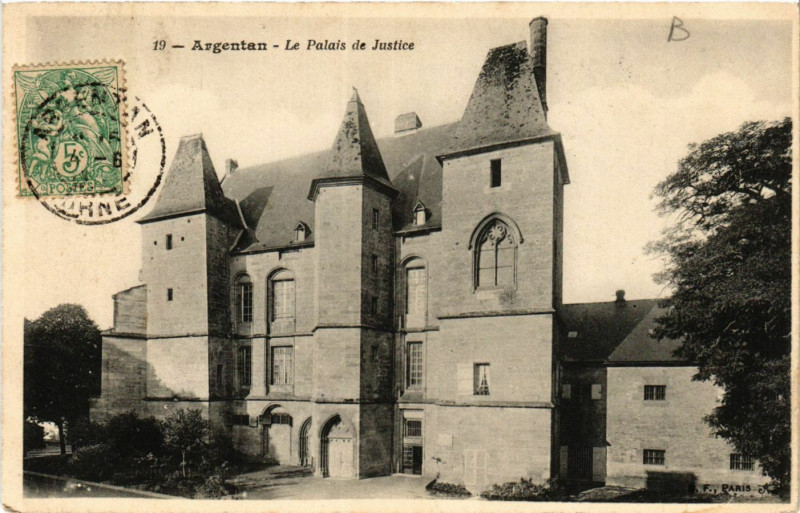 Carte postale ancienne Argentan - Le Palais de Justice à Argentan