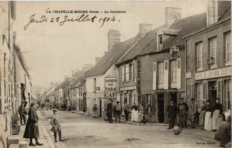 Carte postale ancienne La Chapelle-Moche - Le Carrefour