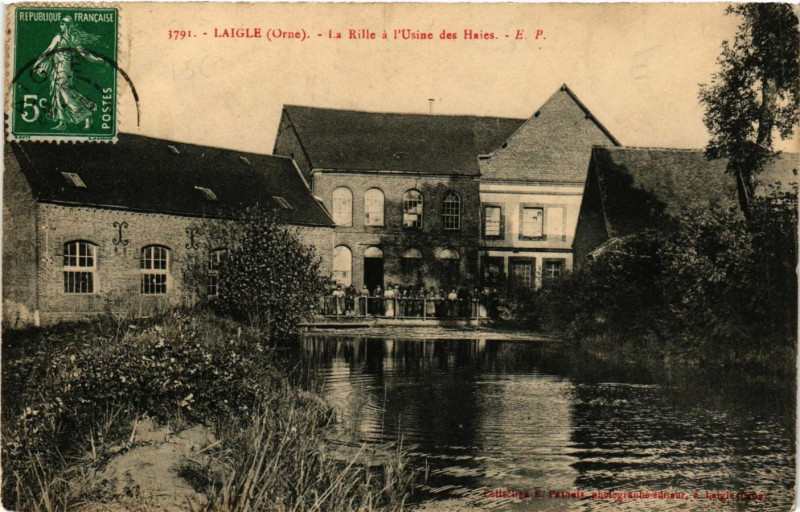 Carte postale ancienne Laigle - La Rille a l'Usine des Haies à Ri