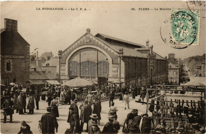 Carte postale ancienne Flers - Le Marche à Flers