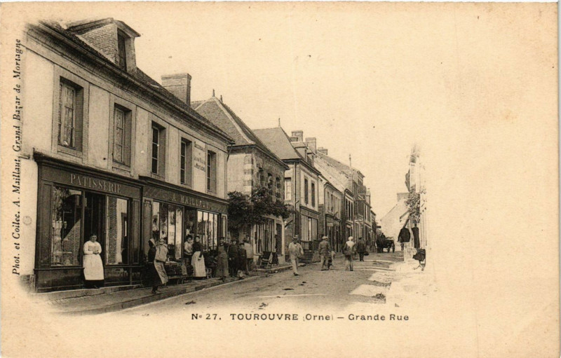 Carte postale ancienne Tourouvre - Grande Rue