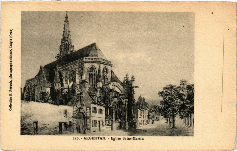 Carte postale ancienne Argentan - Eglise Saint-Martin à Argentan