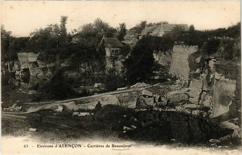 Carte postale ancienne Environs d'Alencon -Carriéres de Beauséjour à Ri