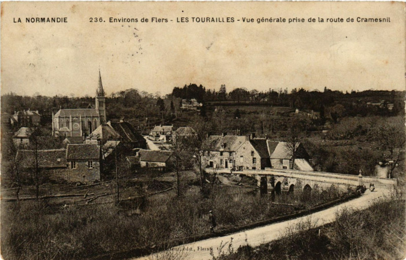 Carte postale ancienne Environ de Flers - Les Tourailles - Vue générale prise de la route à Flers