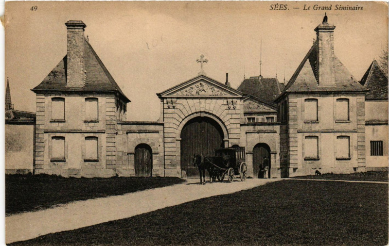 Carte postale ancienne Sées - Le Grand Séminaire à Sées