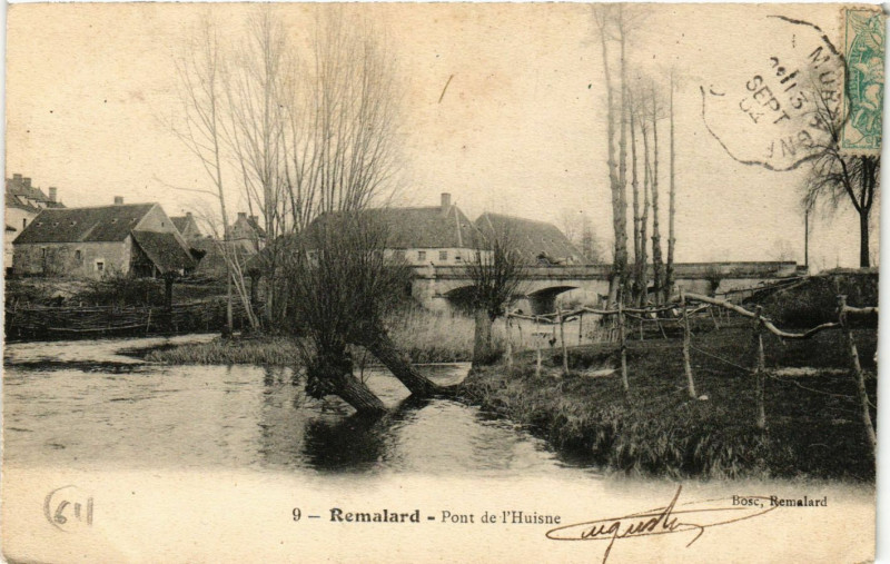 Carte postale ancienne Remalard - Pont de l'Huisne