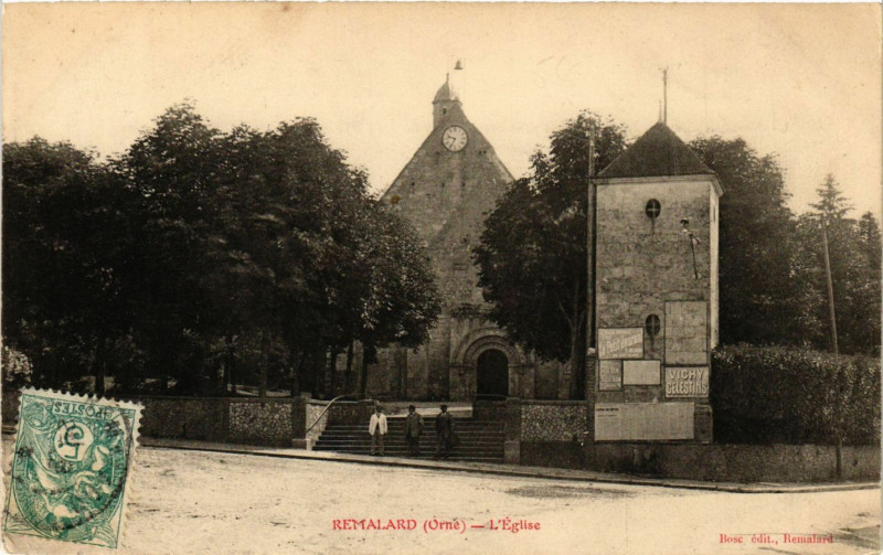 Carte postale ancienne Remalard - L'Eglise