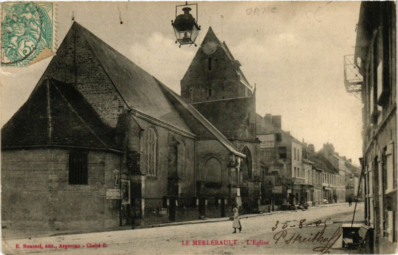Carte postale ancienne Le Merlerault  - L'Eglise au Merlerault