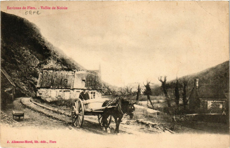 Carte postale ancienne Environs de Flers - Vallée de Noirée à Flers