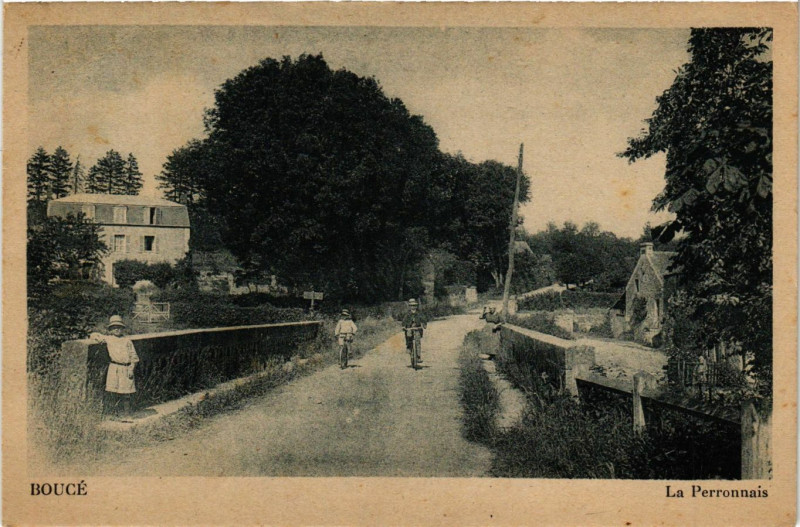 Carte postale ancienne Boucé - La Perronnais à Boucé