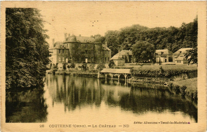 Carte postale ancienne Couterne(Orne) - Le Cháteau