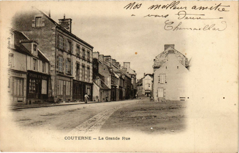 Carte postale ancienne Couterne - La Grande Rue
