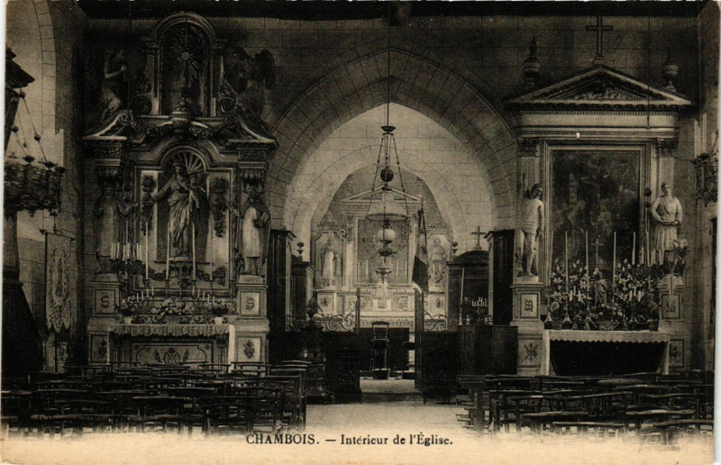 Carte postale ancienne Chambois - Intérieur de l'Eglise à Ri