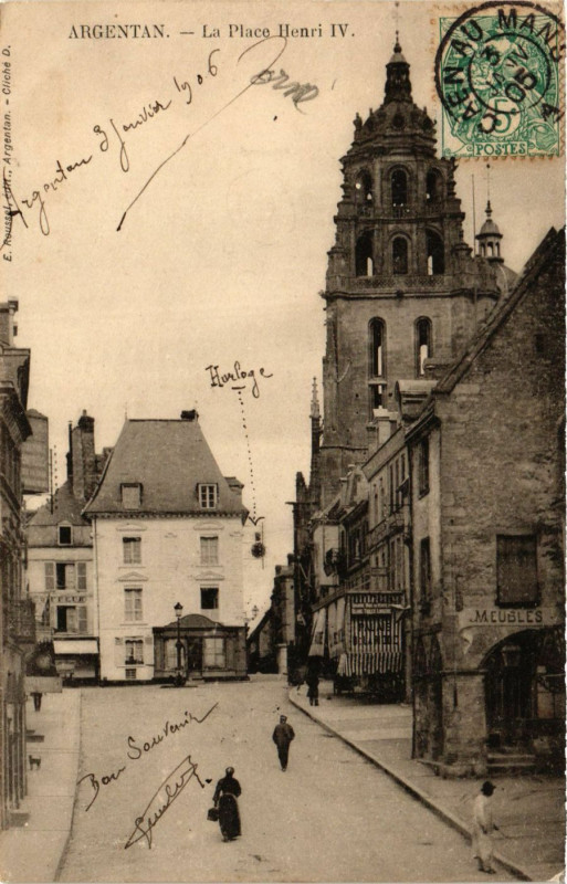 Carte postale ancienne Argentan - La Place Henri Iv à Argentan