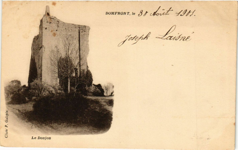 Carte postale ancienne Domfront ,le.... 30 Aout 1901 - Le Donjon