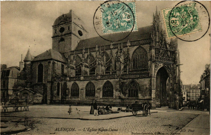 Carte postale ancienne Alencon - L'Eglise Notre-Dame à Alençon