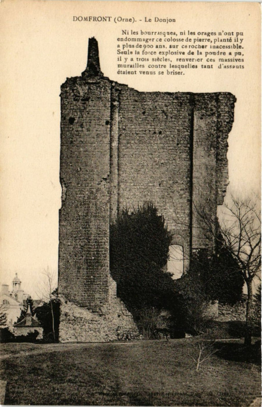Carte postale ancienne Domfront (Orne) - Le Donjon