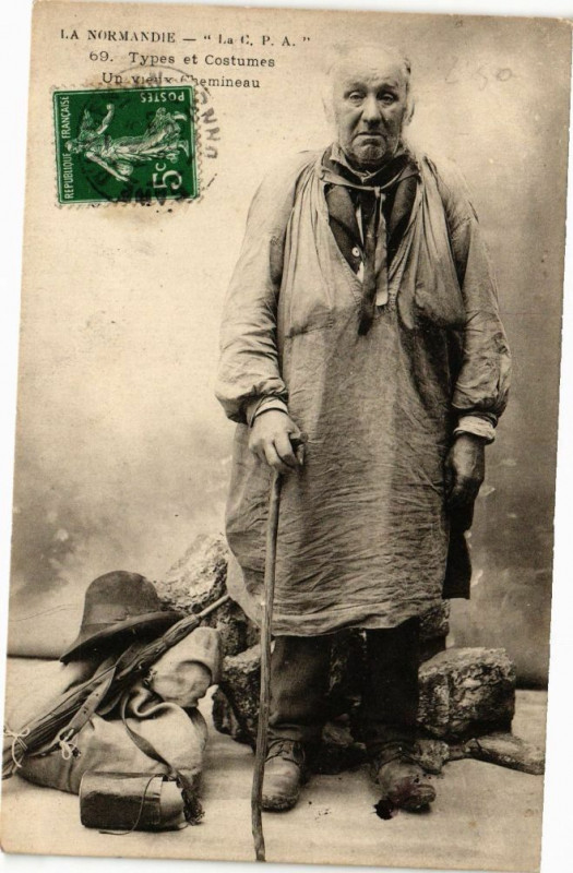 Carte postale ancienne Types et Costumes Un vieux Chemineau