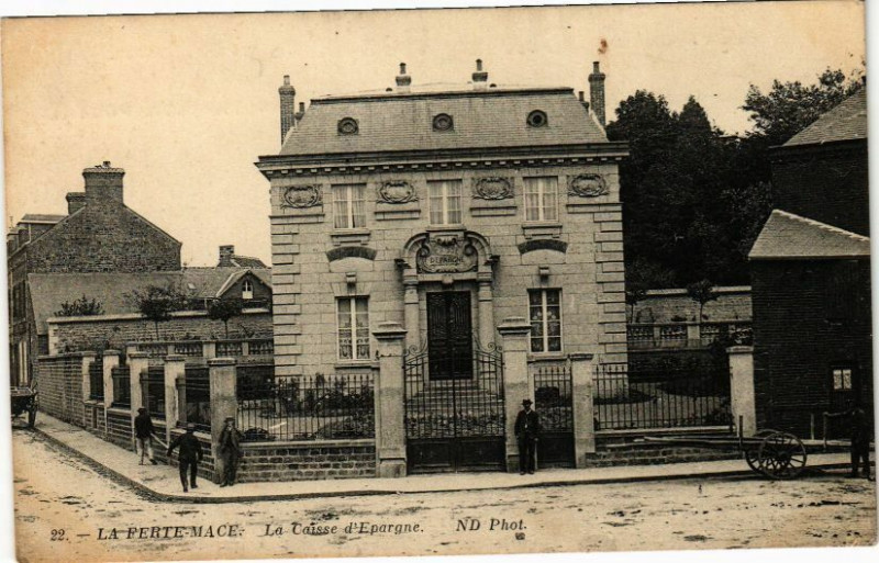 Carte postale ancienne La ferte mace .- La Caisse d'epargne à Macé