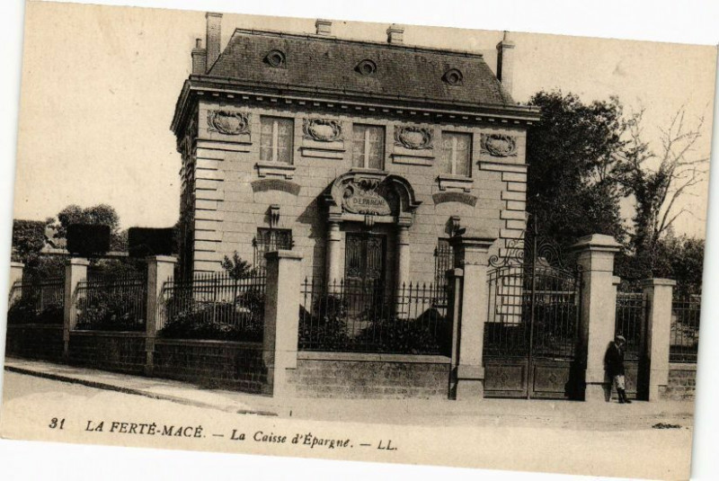 Carte postale ancienne La ferte mace .- La caisse d'epargne à Macé