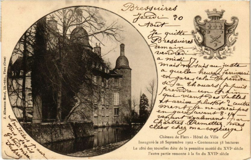 Carte postale ancienne Chateau de flers .- Hotel de ville à Flers