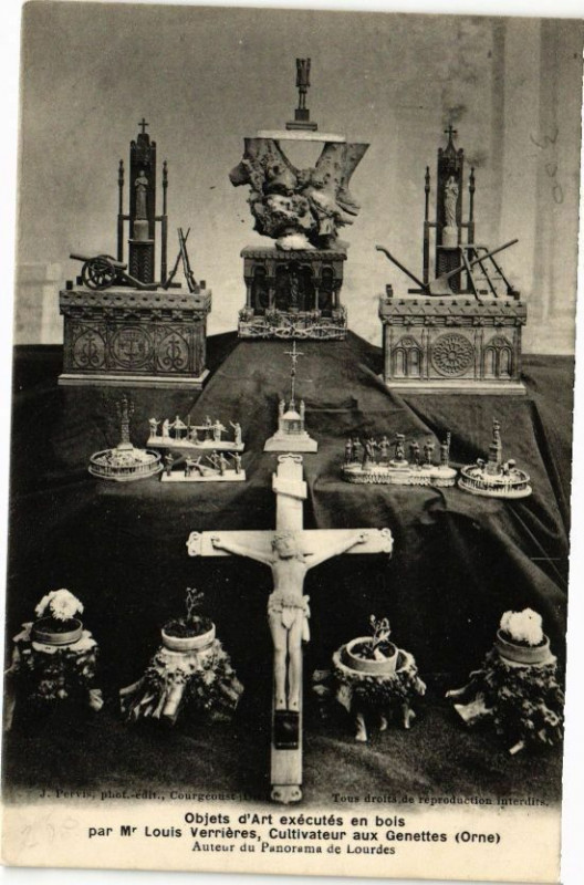 Carte postale ancienne Objets d'Art exécutés en bois par mr Louis Verriéres à Verrières