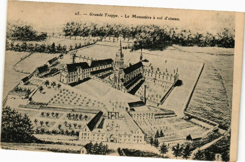 Carte postale ancienne La Grande Trappe - Le Monastére á volt d'Oiseau
