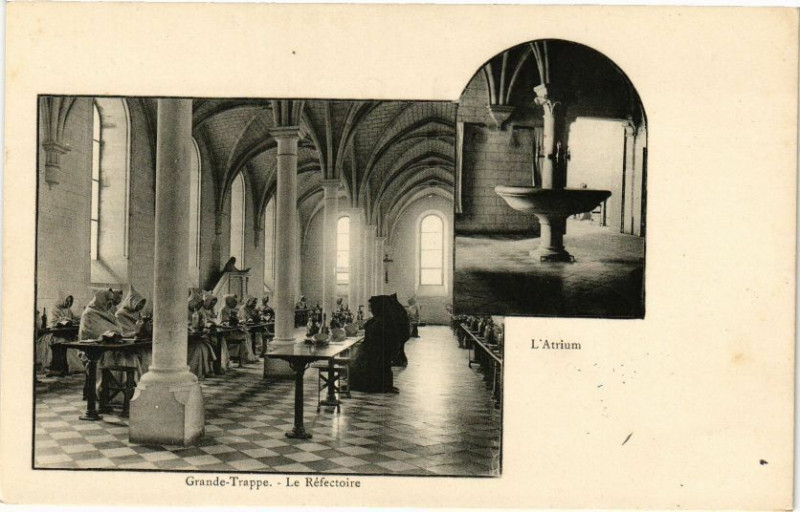 Carte postale ancienne Grande Trappe - Le Réfectoire, L'Atrium à Ri