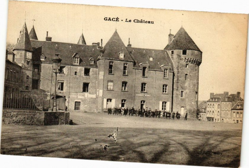 Carte postale ancienne Gace - Le Chateau à Gacé