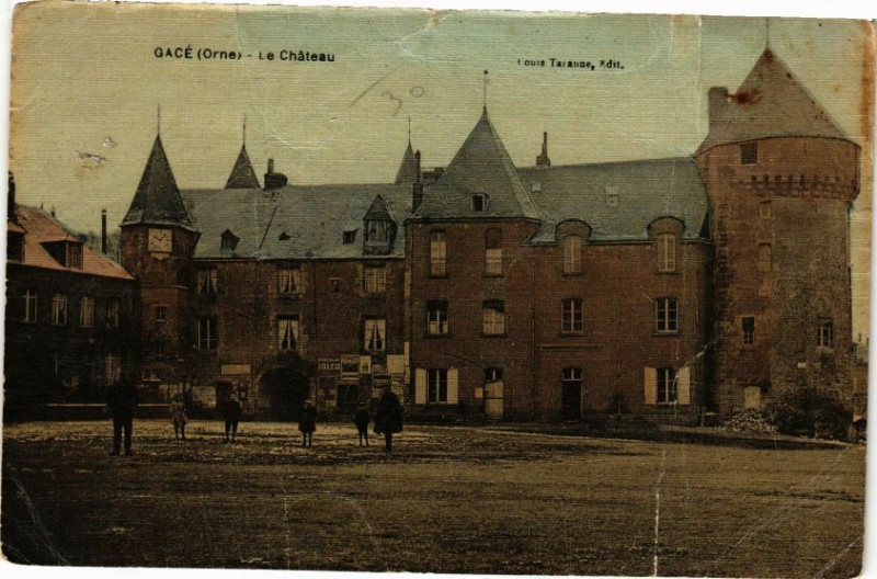 Carte postale ancienne Gace - Le Chateau à Gacé