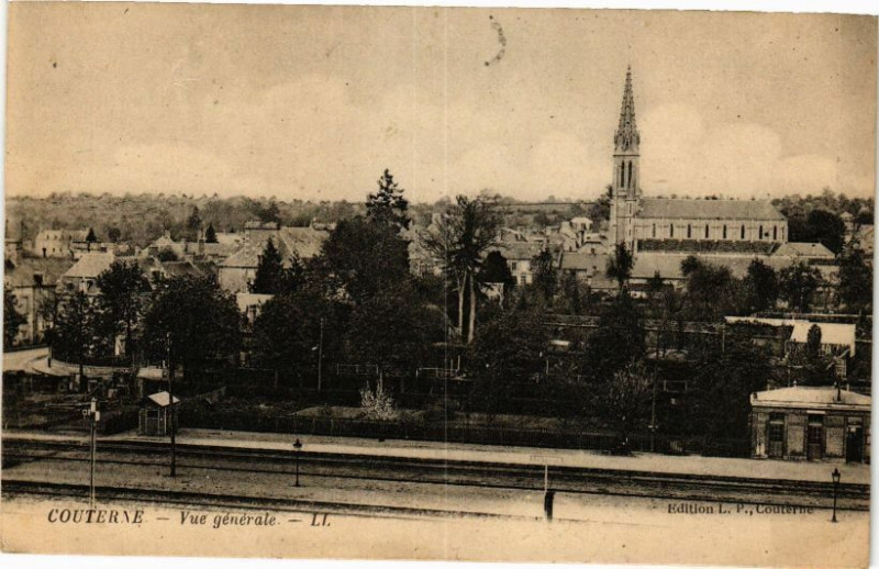 Carte postale ancienne Couterne - Vue générale