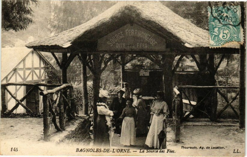 Carte postale ancienne Bagnoles-de-l'Orne - La sources des fees
