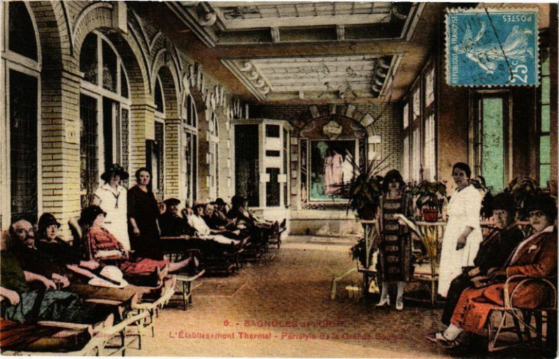 Carte postale ancienne Bagnoles-de-l'Orne - L'etablissement thermal