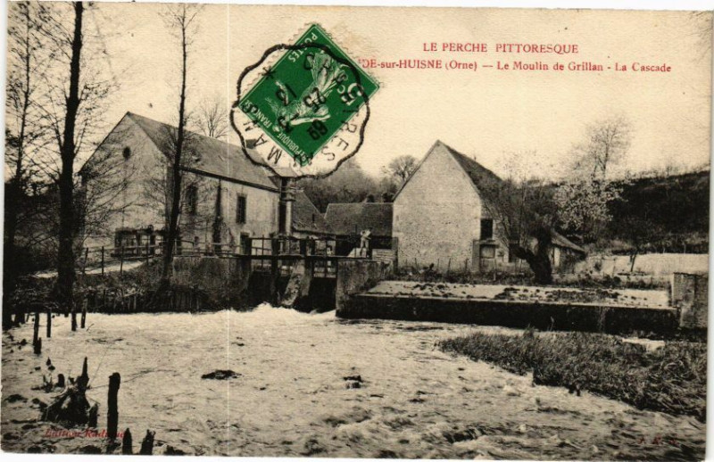 Carte postale ancienne Le Perche Pittoresque - Le Moulin de Grillan - La Cascade à Ri