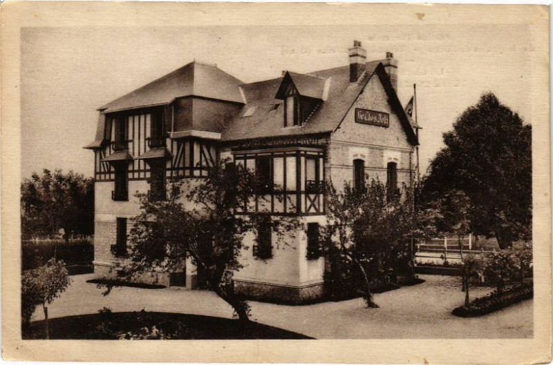 Carte postale ancienne Tesse-la-Madeleine - Le Clos Joli