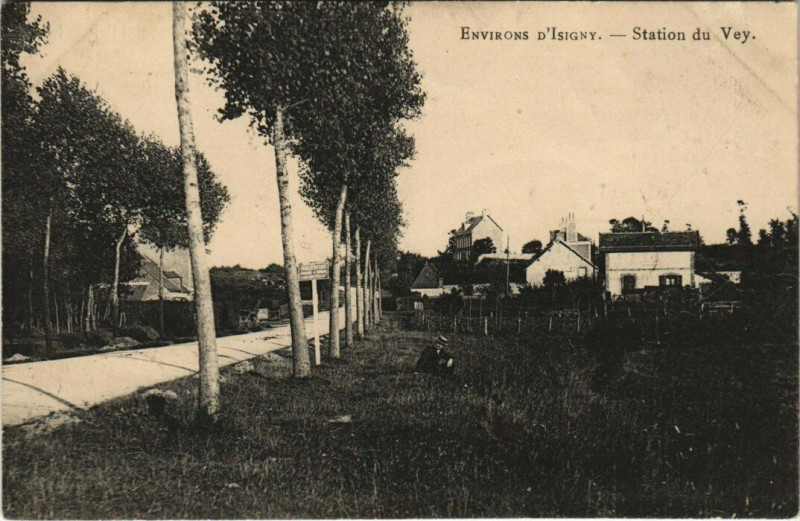 Carte postale ancienne Environs d'Isigny - Station du Vey