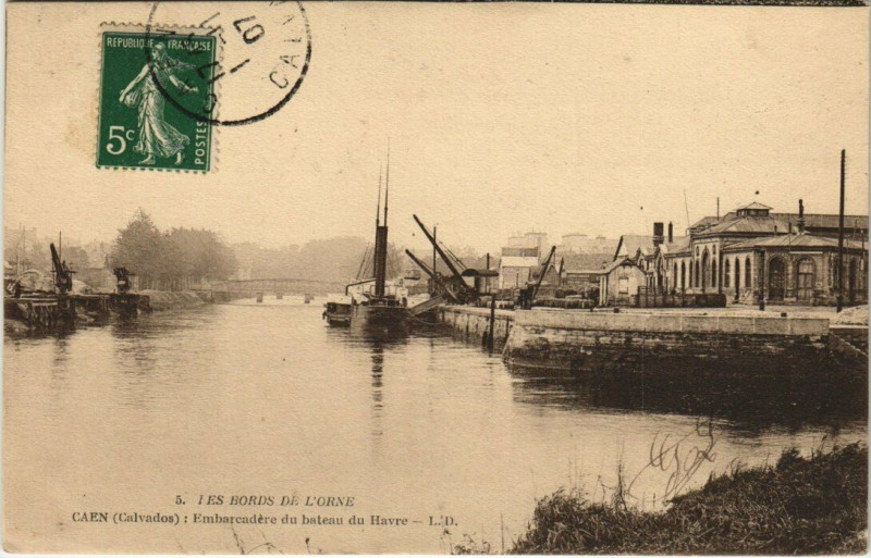 Carte postale ancienne Les Bords de L'Orne