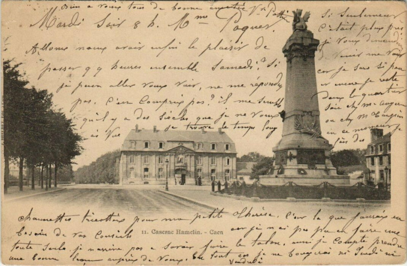 Carte postale ancienne Caserne Hamelin - Caen à Caen