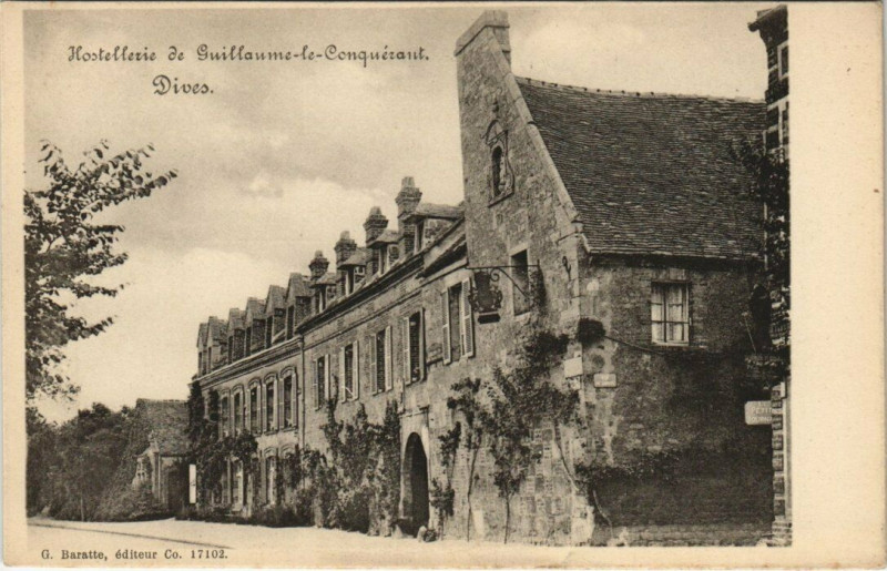 Carte postale ancienne Dives - Hostellerie de Guillaume-le-Conquérant
