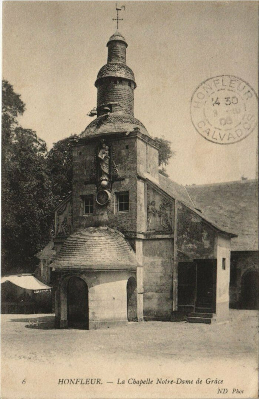 Carte postale ancienne Honfleur - La Chapelle Notre-Dame de Grace à Honfleur