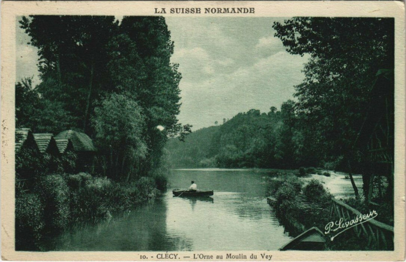Carte postale ancienne Clecy - L'Orne au Moulin du Vey à Clécy